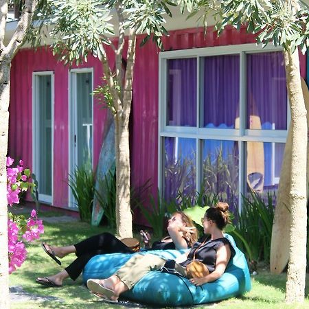 Hotel Kubu Container Uluwatu Exterior foto