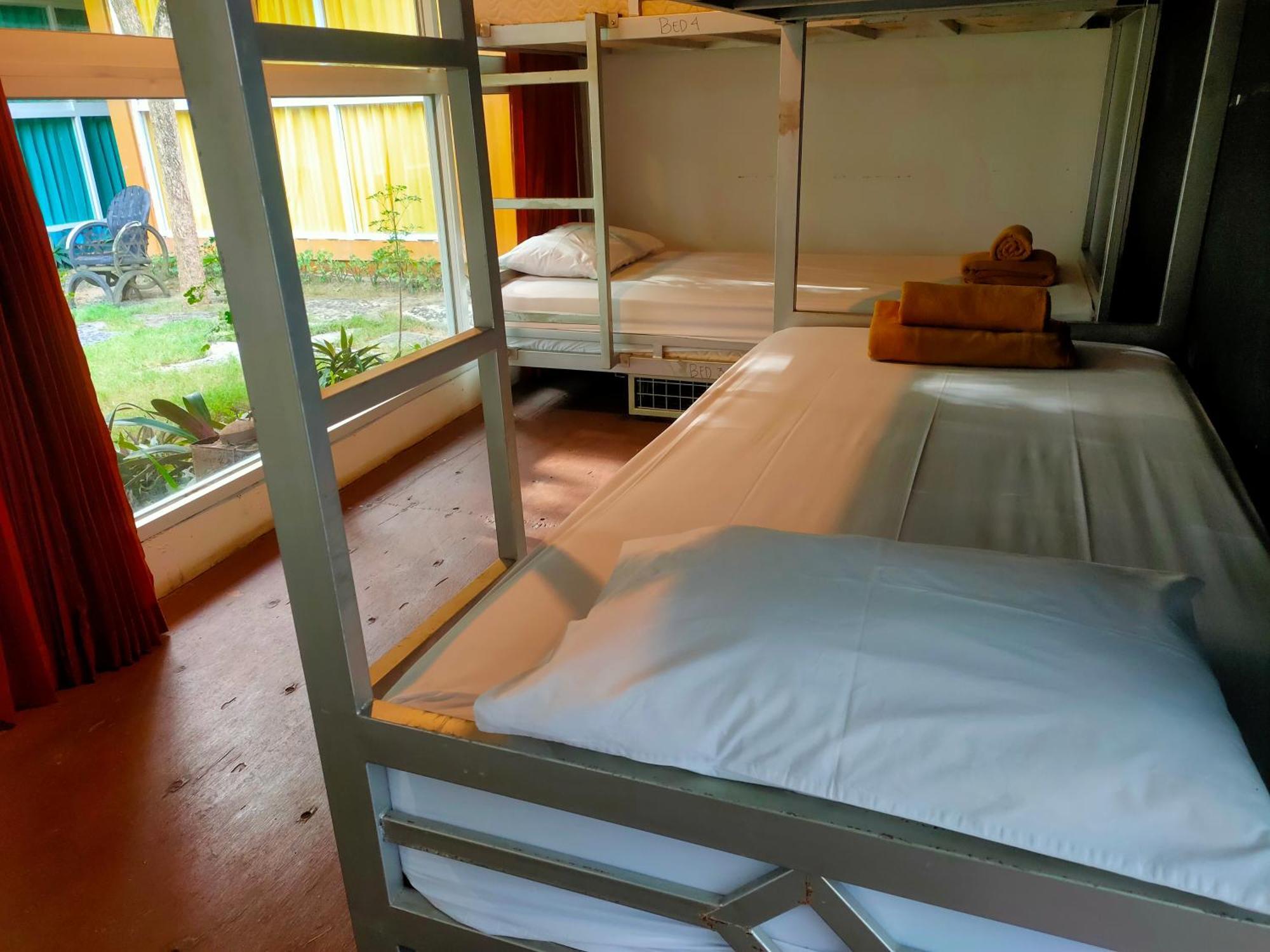 Hotel Kubu Container Uluwatu Habitación foto