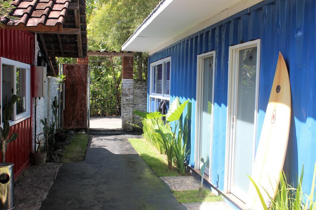 Hotel Kubu Container Uluwatu Exterior foto
